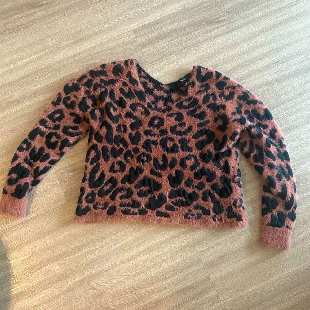 Forever 21 small cheetah print deep mauve fluffy sweater